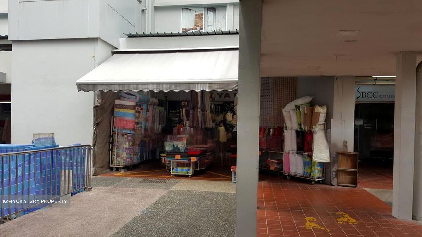 Ang Mo Kio Avenue 6 (D20), Shop House #481182931
